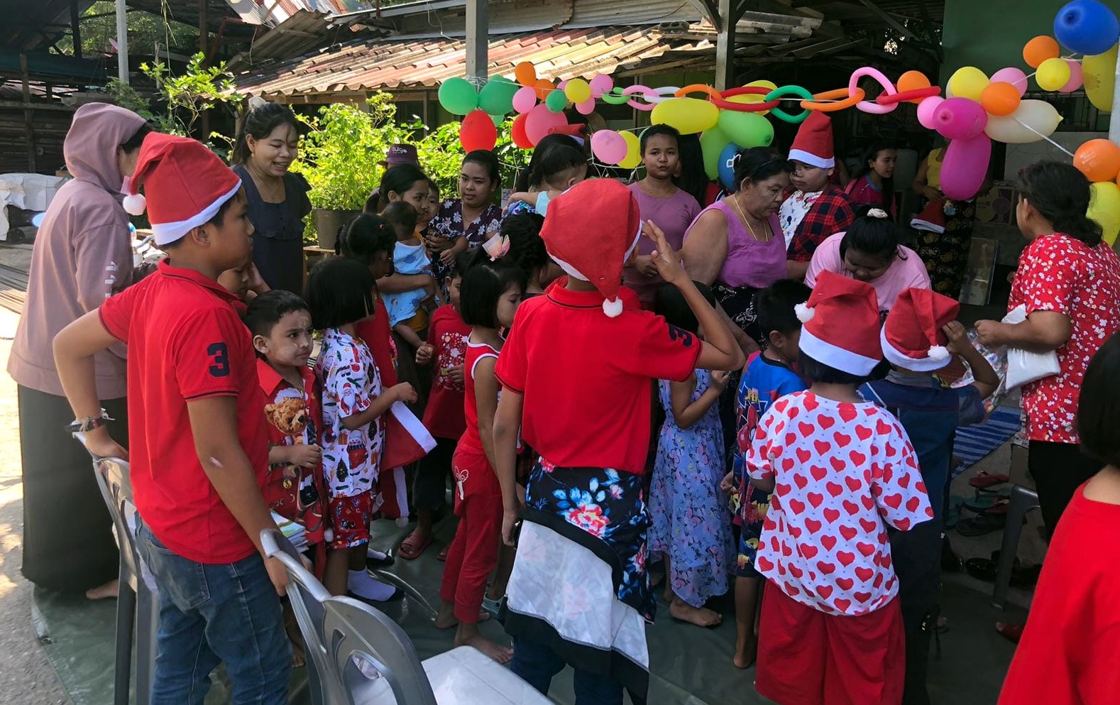 mvppc-Christmas-Outreach-Myanmarese-children-16a