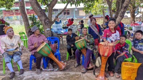 mvbmc39b-Christmas23