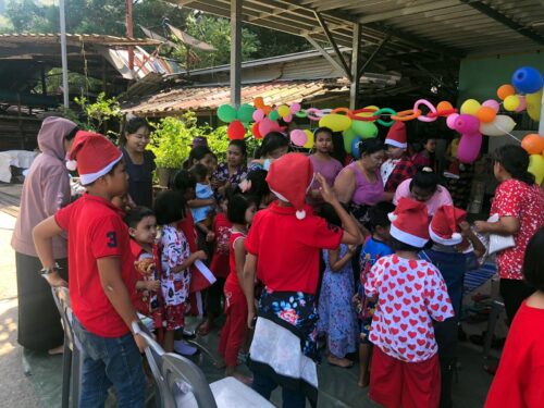 mvppc-Christmas23-Outreach-Myanmarese-children-16
