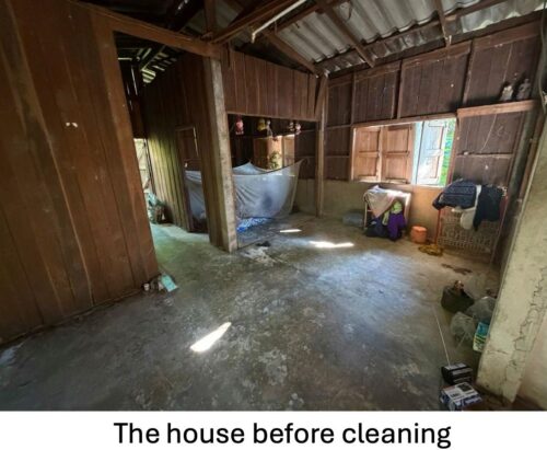 lhcs25-09-help-man-Doi-Saket