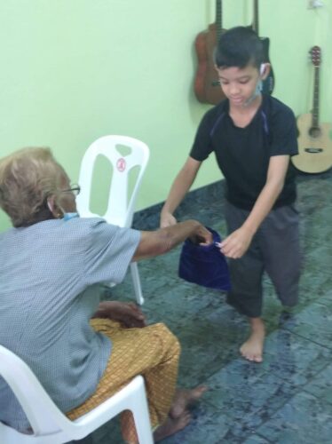 acts-donate10